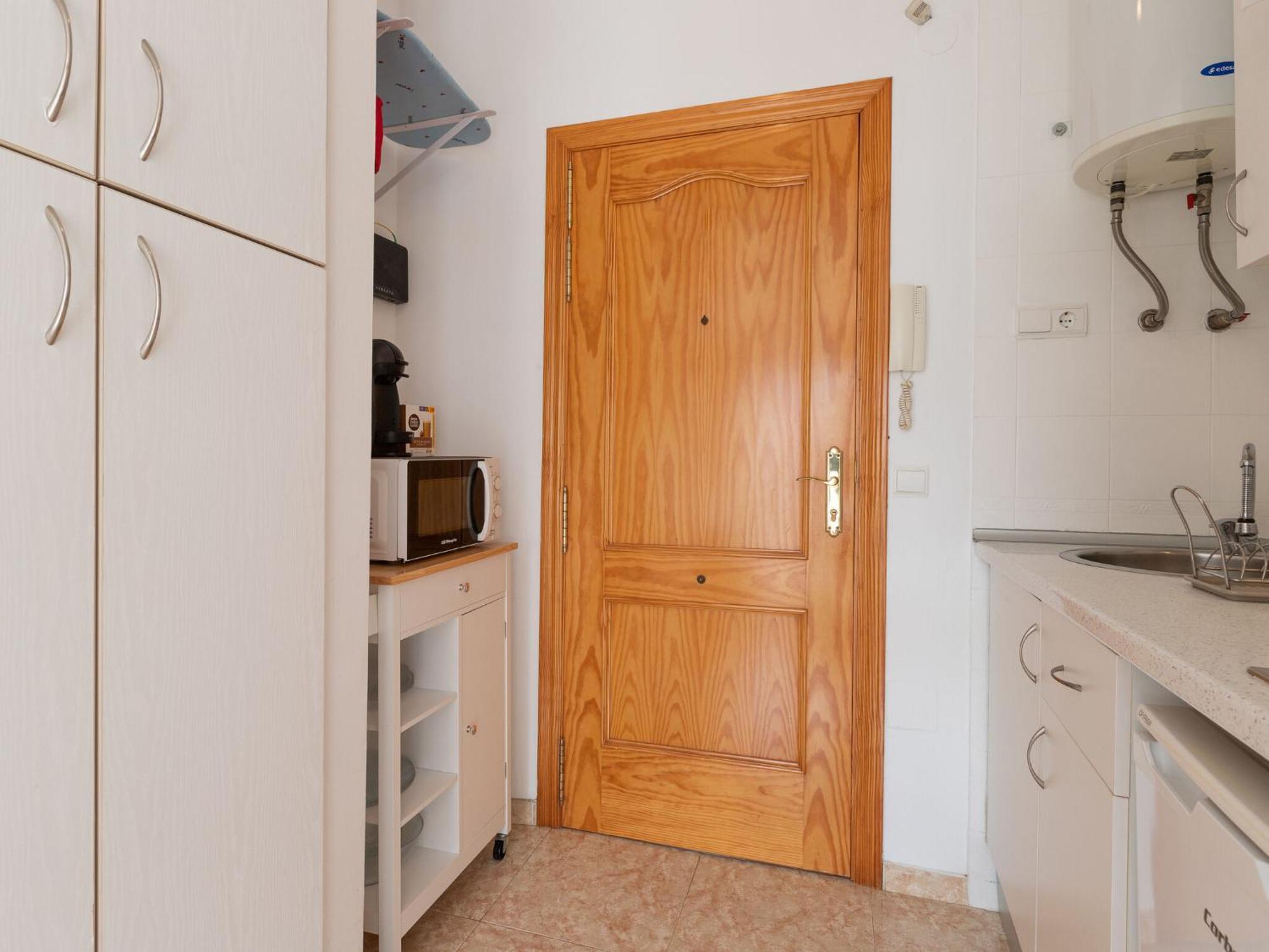 Calmahouse - In Torremolinos Free Wifi *